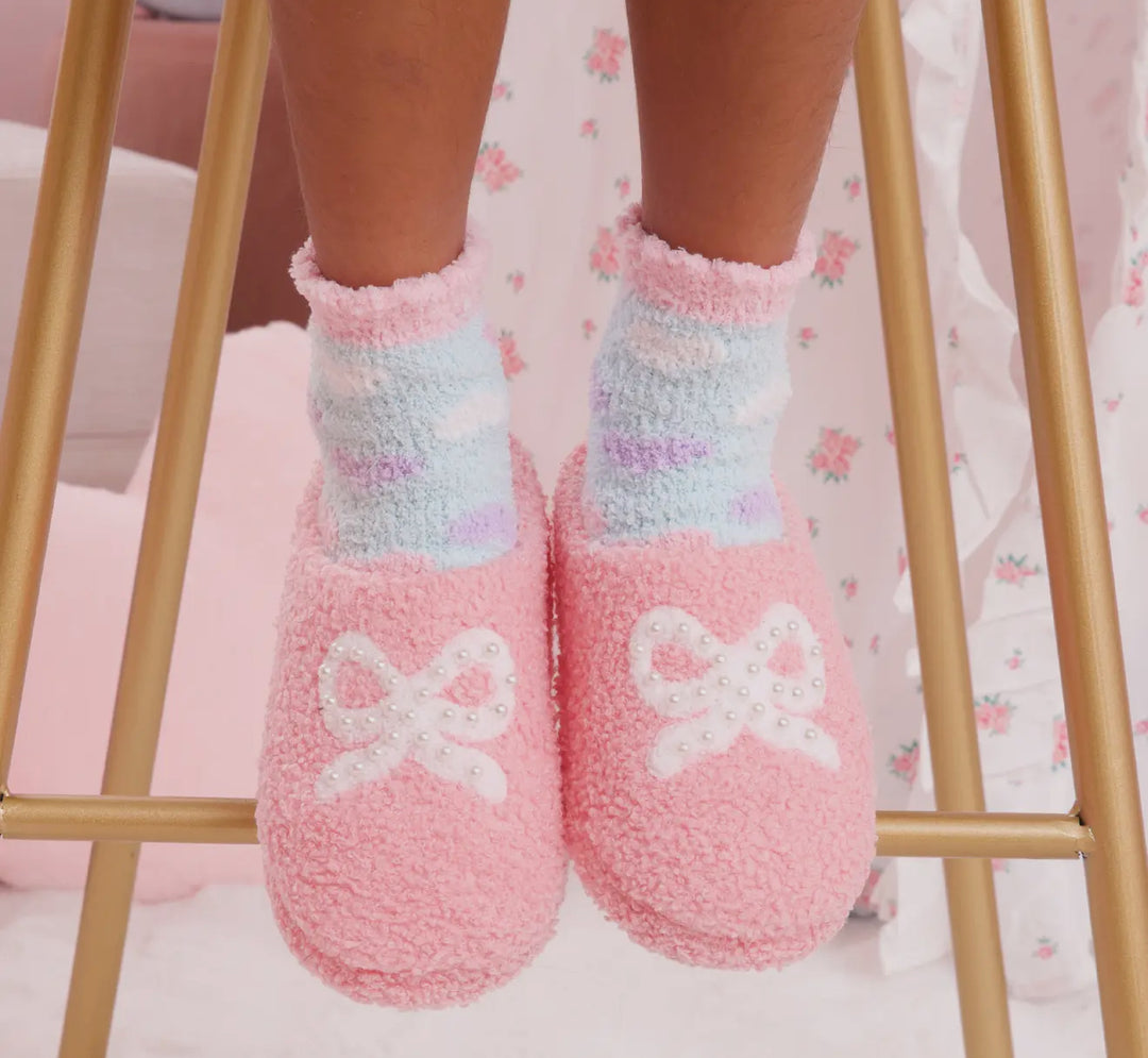 Pearl Bow Slippers