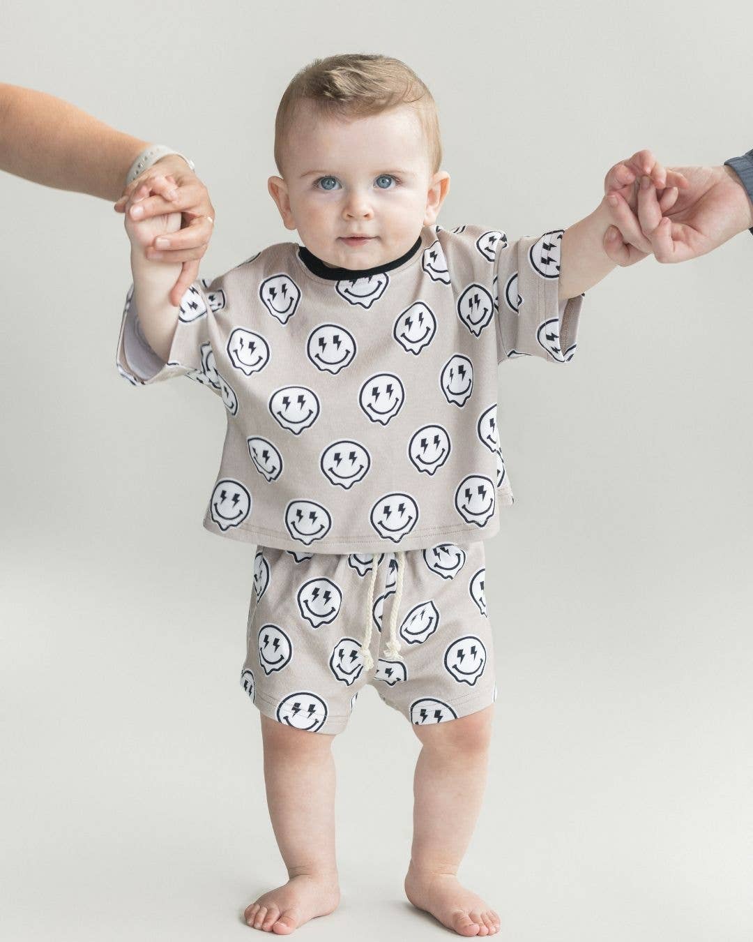 Drippy Smiley Shorts Set